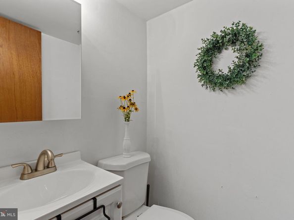 3268 Tara Road, Philadelphia PA 19154