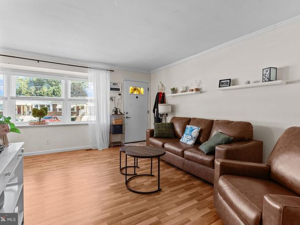 3268 Tara Road, Philadelphia PA 19154