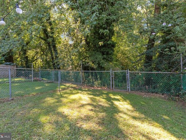 3268 Tara Road, Philadelphia PA 19154
