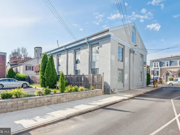 20 W Third Street, Media PA 19063