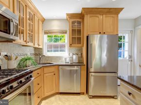 6086 9TH Road N, Arlington VA 22205
