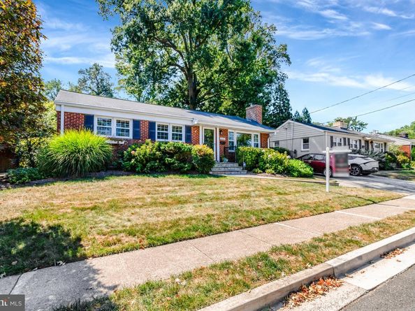 6086 9TH Road N, Arlington VA 22205