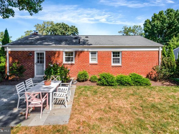 6086 9TH Road N, Arlington VA 22205