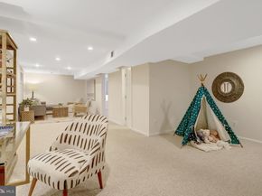 6086 9TH Road N, Arlington VA 22205