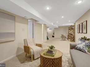 6086 9TH Road N, Arlington VA 22205