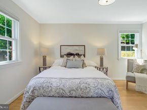 6086 9TH Road N, Arlington VA 22205