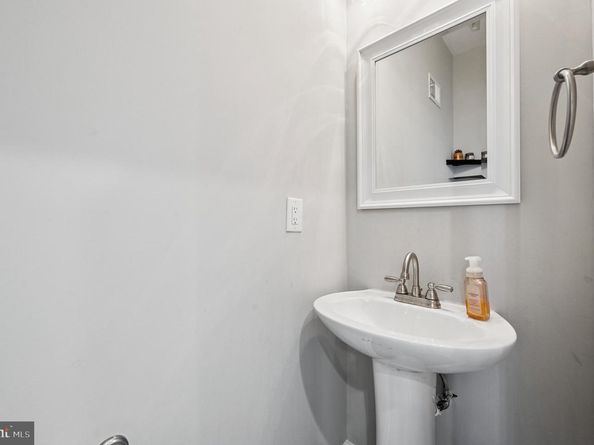 2210 N Hancock Street, Philadelphia PA 19133