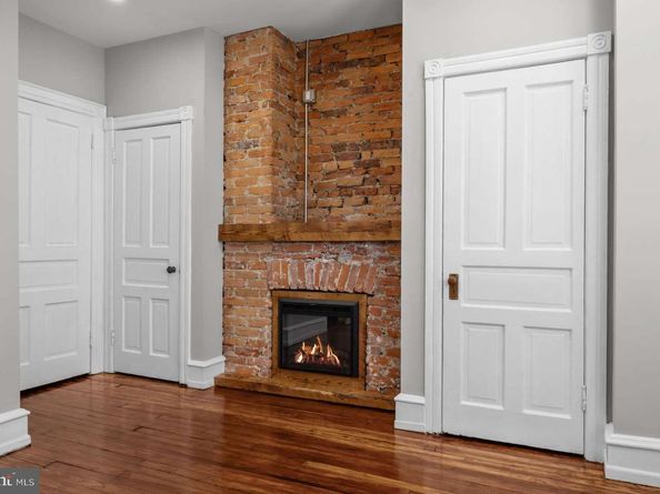 5304 Catharine Street, Philadelphia PA 19143