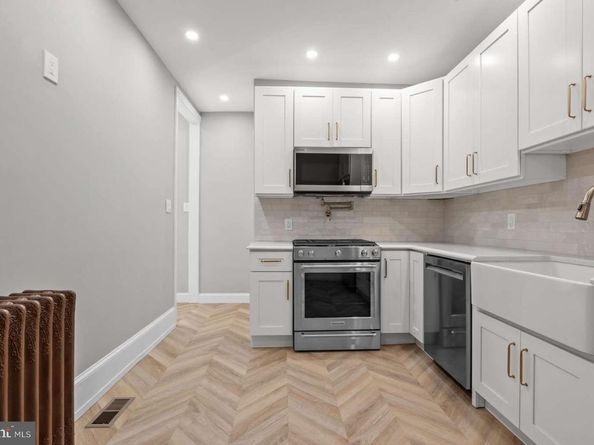 5304 Catharine Street, Philadelphia PA 19143