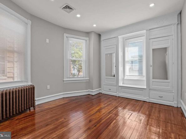 5304 Catharine Street, Philadelphia PA 19143