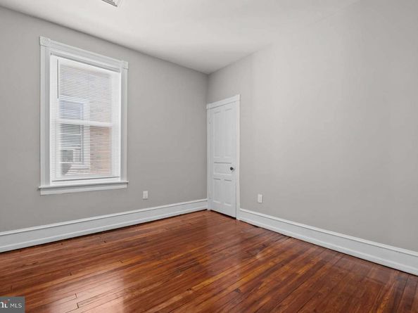 5304 Catharine Street, Philadelphia PA 19143