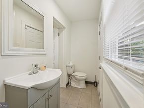 3853 17TH Street, Philadelphia PA 19140