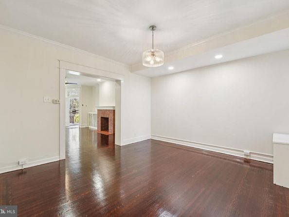 3853 17TH Street, Philadelphia PA 19140