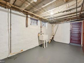 3853 17TH Street, Philadelphia PA 19140