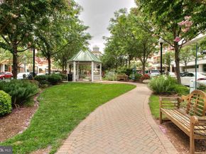 1021 N Garfield Street 611, Arlington VA 22201