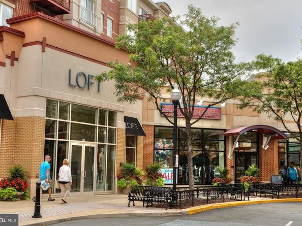 1021 N Garfield Street 611, Arlington VA 22201