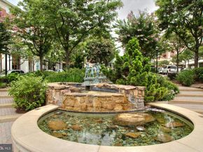 1021 N Garfield Street 611, Arlington VA 22201
