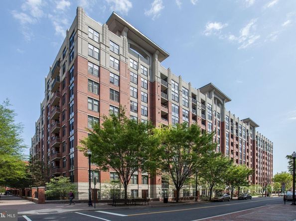 1021 N Garfield Street 611, Arlington VA 22201