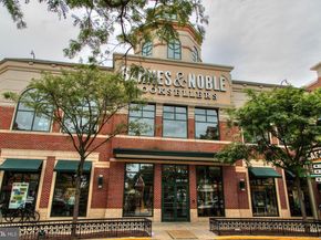 1021 N Garfield Street 611, Arlington VA 22201
