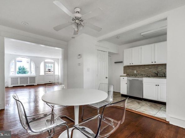 92 Springton Road, Upper Darby PA 19082