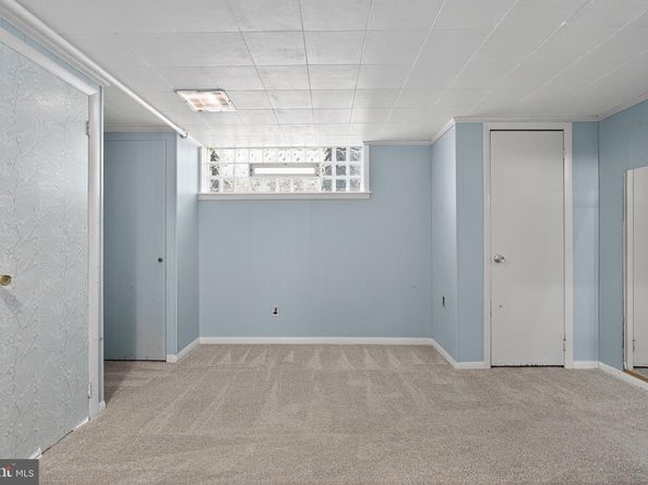 335 Hermitage Street B, Philadelphia PA 19128