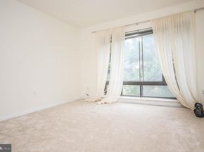 122 Roberts Lane 400, Alexandria VA 22314