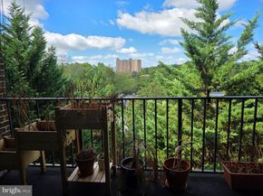 122 Roberts Lane 400, Alexandria VA 22314