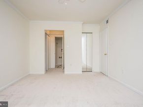 122 Roberts Lane 400, Alexandria VA 22314