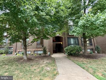 122 Roberts Lane