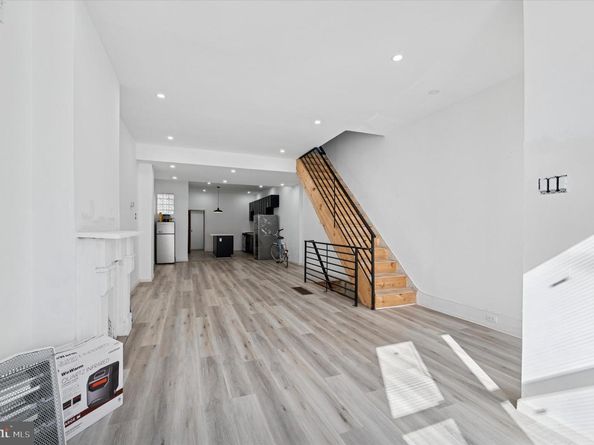 2512 N 18TH Street, Philadelphia PA 19132