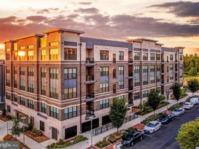 2320 Field Point Road 201, Herndon VA 20171