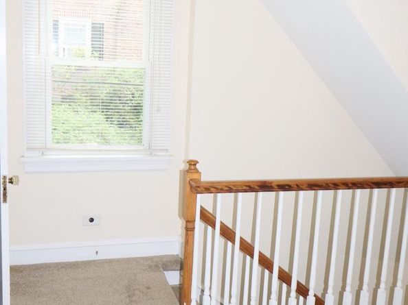 107 W Glenolden Avenue, Glenolden PA 19036