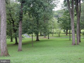 107 W Glenolden Avenue, Glenolden PA 19036