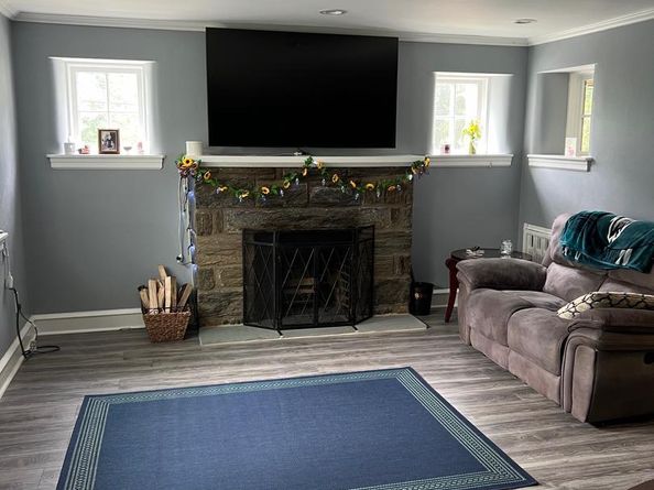 107 W Glenolden Avenue, Glenolden PA 19036