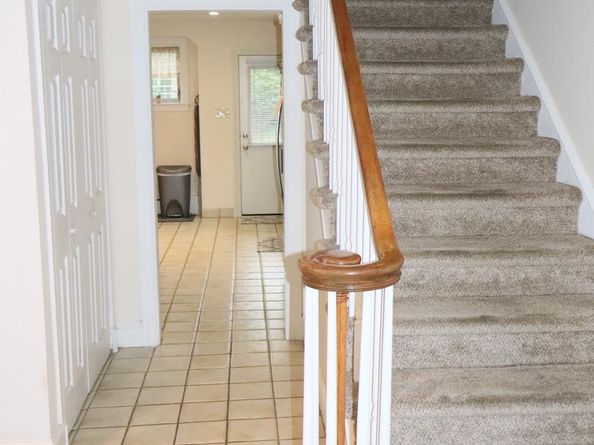 107 W Glenolden Avenue, Glenolden PA 19036