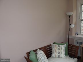 107 W Glenolden Avenue, Glenolden PA 19036