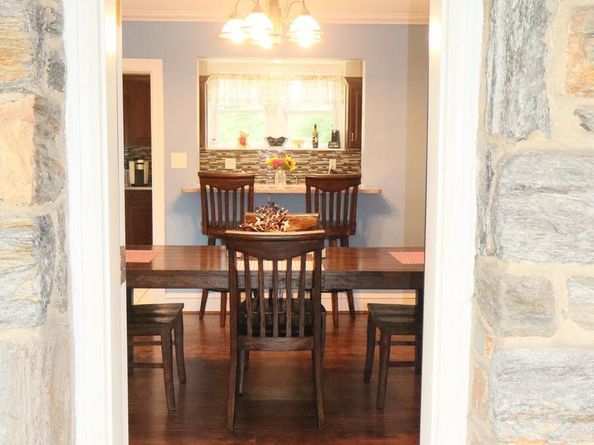 107 W Glenolden Avenue, Glenolden PA 19036