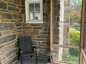 107 W Glenolden Avenue, Glenolden PA 19036