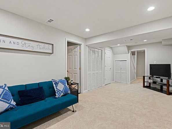 3052 Sugar Lane, Vienna VA 22181