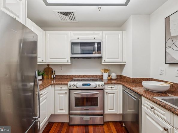 1500 Chestnut Street 9I, Philadelphia PA 19102