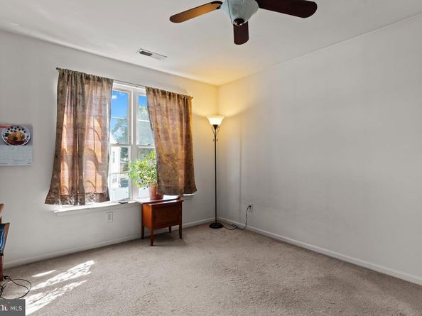 2710 Riverhouse Road, Philadelphia PA 19114