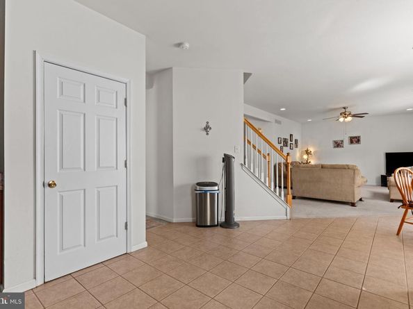 2710 Riverhouse Road, Philadelphia PA 19114
