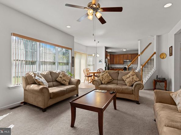 2710 Riverhouse Road, Philadelphia PA 19114