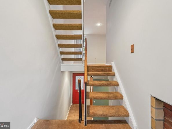 18 University Mews, Philadelphia PA 19104