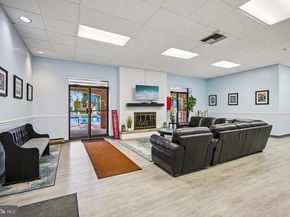 53304 Delaire Landing Road 304, Philadelphia PA 19114