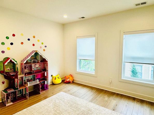 2033 Griffith Road, Falls Church VA 22043