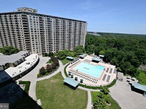 5225 Pooks Hill Road 1606N, Bethesda MD 20814