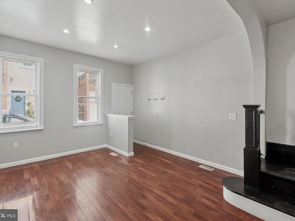 1910 Mcclellan Street, Philadelphia PA 19145