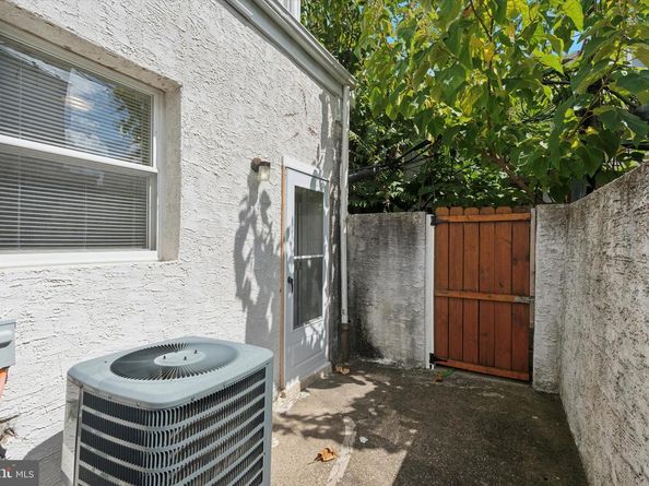1910 Mcclellan Street, Philadelphia PA 19145