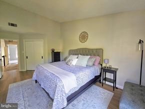 1074 Trevino Lane, Herndon VA 20170